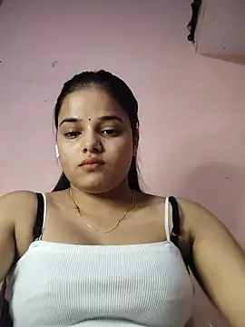 Snapshot of RAYI_123 chatting on 05-17-26, 03:19 RAYI 123 online show from 05-17-26, 03:19