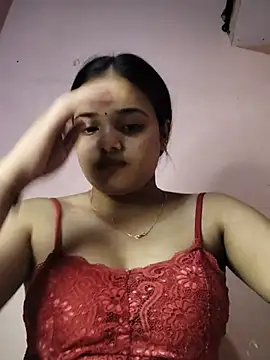 Snapshot of RAYI_123 chatting on 05-28-26, 04:04 RAYI 123 online show from 05-28-26, 04:04