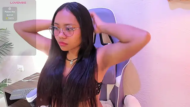 yeikafoxy online show from 03-06-25, 11:25