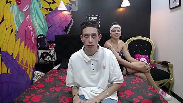 SimonAndJocelyn online show from 02-17-25, 07:42