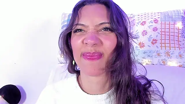 Miss veronicaa2 online show from 02-28-25, 02:20