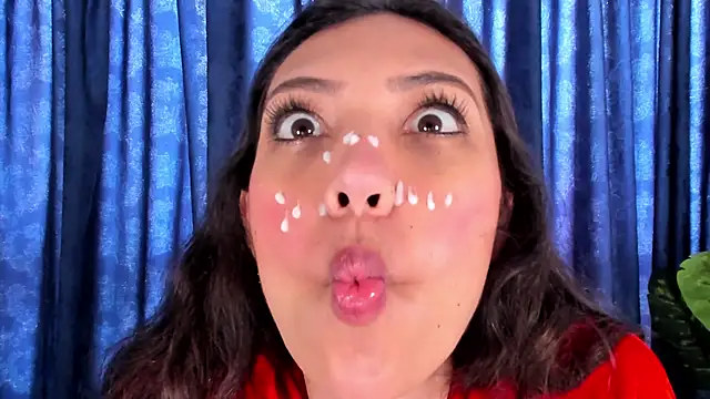 Miss veronicaa2 online show from 10-31-25, 01:12