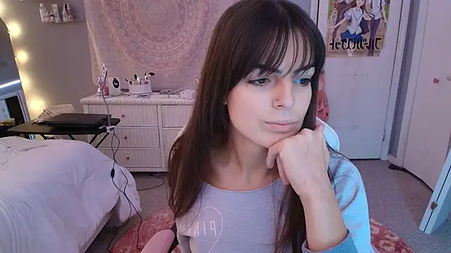 princesselysia online show from 10-29-25, 04:09