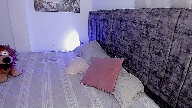 Snapshot of Dylan_Milk chatting on 02-27-26, 11:16 Dylan Milk online show from 02-27-26, 11:16