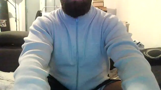 Snapshot of Zer_oki chatting on 11-30-25, 04:00 Zer oki online show from 11-30-25, 04:00