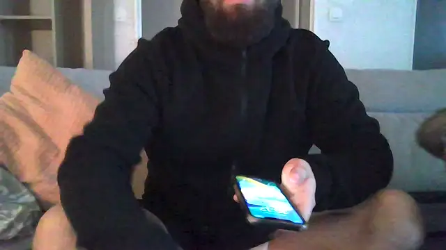 Snapshot of Zer_oki chatting on 01-07-26, 03:14 Zer oki online show from 01-07-26, 03:14