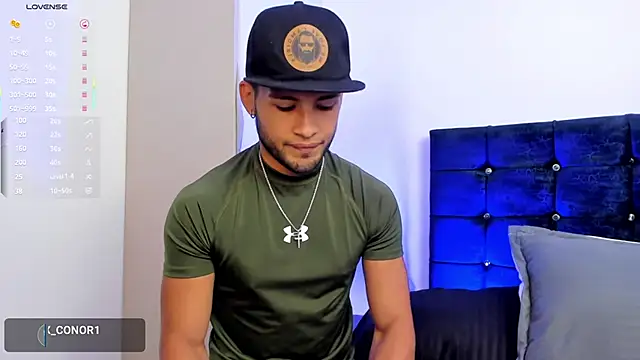 Max Conor1 online show from 10-21-25, 02:29