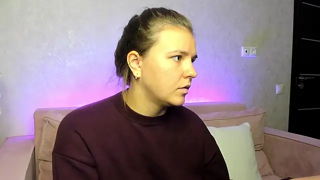 Snapshot of Jenny_Jimmy chatting on 10-02-25, 11:56 Jenny Jimmy online show from 10-02-25, 11:56