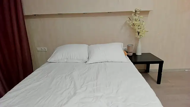 Snapshot of Jenny_Jimmy chatting on 11-13-25, 01:15 Jenny Jimmy online show from 11-13-25, 01:15