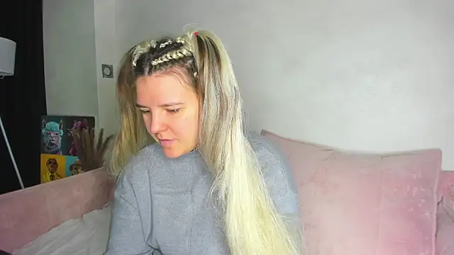 Snapshot of Jenny_Jimmy chatting on 02-23-26, 01:03 Jenny Jimmy online show from 02-23-26, 01:03