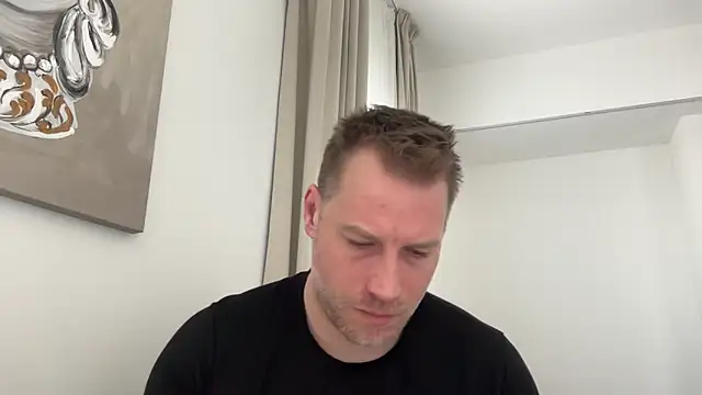 Snapshot of Christian87xxx chatting on 02-13-26, 10:22 Christian87xxx online show from 02-13-26, 10:22