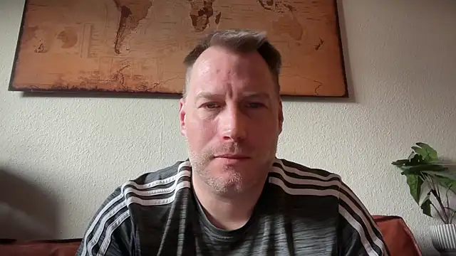 Snapshot of Christian87xxx chatting on 02-23-26, 07:28 Christian87xxx online show from 02-23-26, 07:28