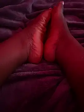 Snapshot of DaniJohnson chatting on 01-29-25, 11:14 DaniJohnson online show from 01-29-25, 11:14