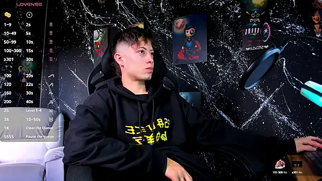 marcuscollins1  online show from 02-17-25, 03:31