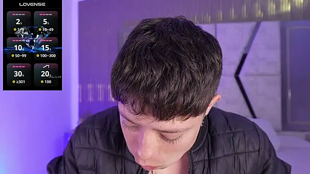 marcuscollins1  online show from 11-28-25, 02:09