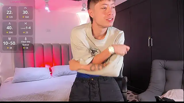 marcuscollins1  online show from 01-19-26, 12:20