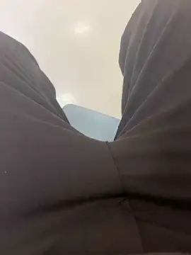 Snapshot of giumy91 chatting on 03-10-26, 07:46 giumy91 online show from 03-10-26, 07:46