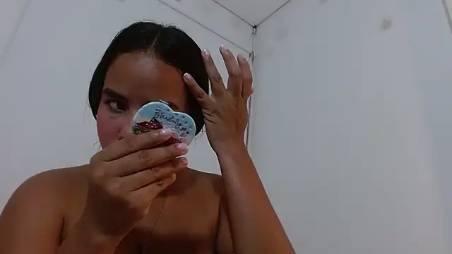 Snapshot of Roxy_Stonee chatting on 11-13-25, 07:24 Roxy Stonee online show from 11-13-25, 07:24