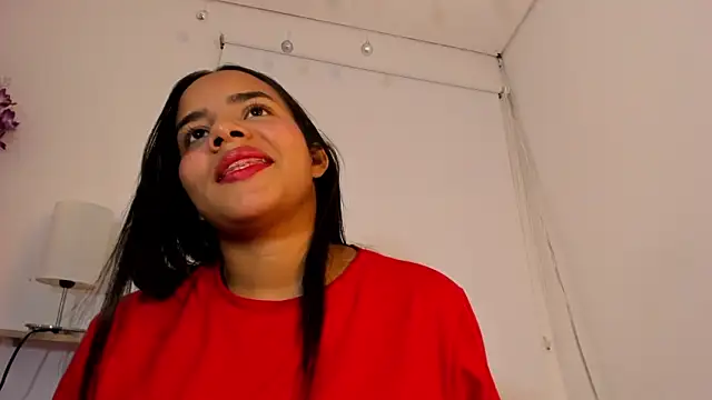 Snapshot of Roxy_Stonee chatting on 12-04-25, 07:22 Roxy Stonee online show from 12-04-25, 07:22