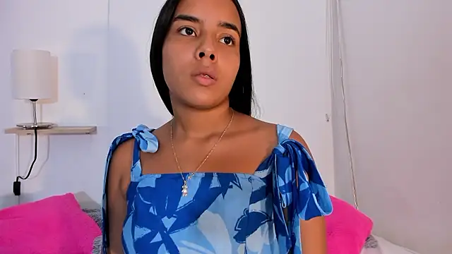 Snapshot of Roxy_Stonee chatting on 01-07-26, 07:27 Roxy Stonee online show from 01-07-26, 07:27