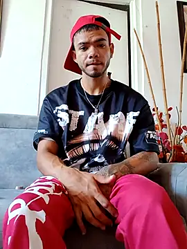 Niick01  online show from 04-27-26, 04:49