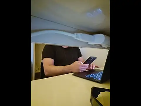 fuocovivo4 online show from 03-08-26, 04:33