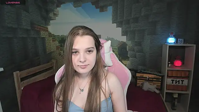 kaisajenner online show from 04-15-26, 07:58