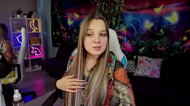 kaisajenner online show from 06-05-26, 11:21