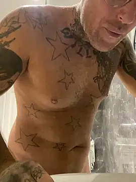 Jamesdeanmcqueen online show from 02-06-25, 07:51