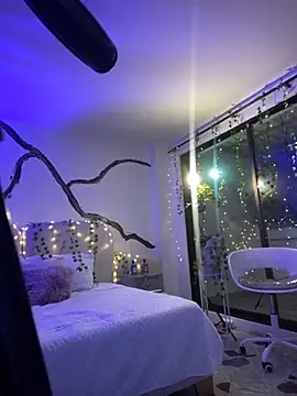 allicemackenzie online show from 10-09-25, 01:58