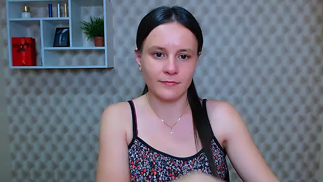 Snapshot of ValeriaHeart_ chatting on 01-19-26, 02:32 ValeriaHeart online show from 01-19-26, 02:32