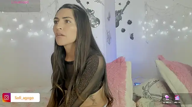 Snapshot of Sofiadelacruz chatting on 02-22-25, 02:30 Sofiadelacruz online show from 02-22-25, 02:30