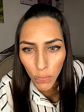 Snapshot of Sofiadelacruz chatting on 10-03-25, 10:29 Sofiadelacruz online show from 10-03-25, 10:29