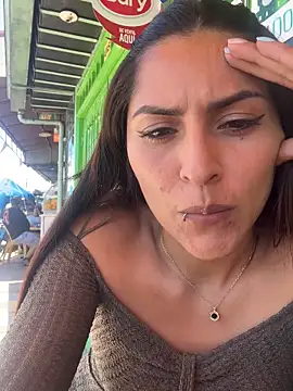 Snapshot of Sofiadelacruz chatting on 03-19-26, 05:50 Sofiadelacruz online show from 03-19-26, 05:50