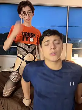 Snapshot of jacob_and_sam chatting on 02-06-26, 11:08 jacob and sam online show from 02-06-26, 11:08