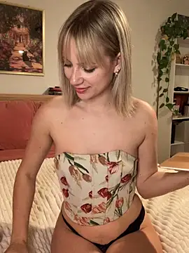 rileylovesyou online show from 02-17-25, 02:53