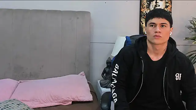 roan birkin online show from 05-21-26, 07:21