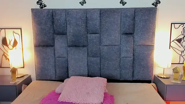 Snapshot of Violetta_Ficher chatting on 05-16-26, 02:30 Violetta Ficher online show from 05-16-26, 02:30