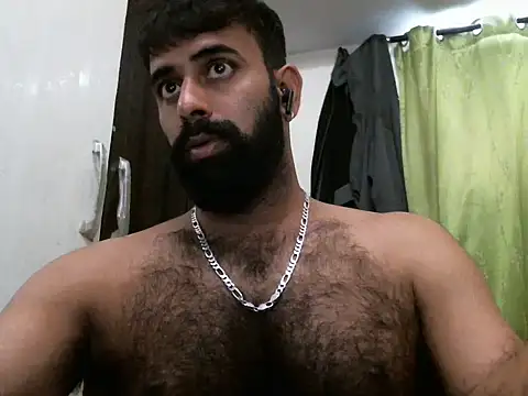 Snapshot of indianhairybull chatting on 11-01-25, 05:09 indianhairybull online show from 11-01-25, 05:09