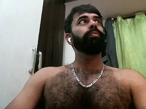 Snapshot of indianhairybull chatting on 11-25-25, 12:21 indianhairybull online show from 11-25-25, 12:21