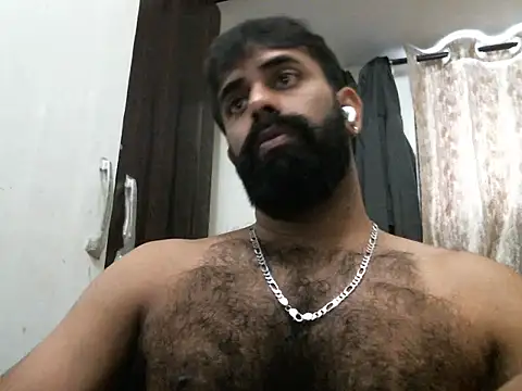 Snapshot of indianhairybull chatting on 12-18-25, 04:51 indianhairybull online show from 12-18-25, 04:51