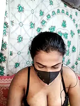 Snapshot of monekhan123 chatting on 03-13-25, 07:28 monekhan123 online show from 03-13-25, 07:28