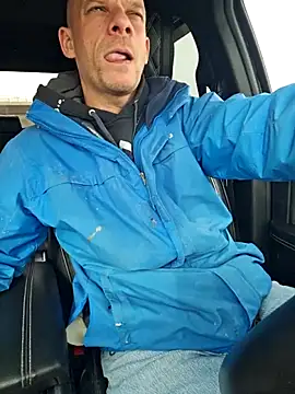 Snapshot of Boss5989 chatting on 02-06-26, 04:10 Boss5989 online show from 02-06-26, 04:10