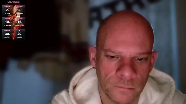 Snapshot of Boss5989 chatting on 03-08-26, 11:14 Boss5989 online show from 03-08-26, 11:14