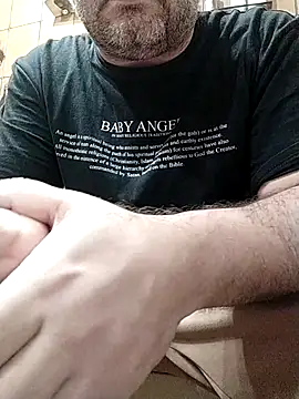 NAvoglia online show from 11-25-25, 01:33