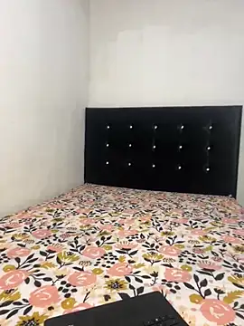 Snapshot of Emma_Giraldo chatting on 03-14-25, 12:21 Emma Giraldo online show from 03-14-25, 12:21