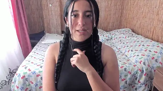 Snapshot of __leaa chatting on 10-08-25, 06:16 leaa online show from 10-08-25, 06:16