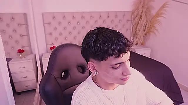 JhoanLeandro online show from 06-26-26, 02:05