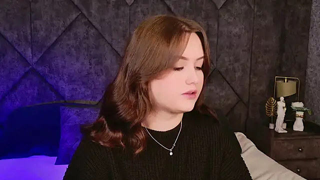 Kendra Parlow online show from 09-15-25, 08:20