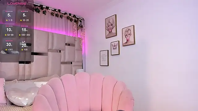 Daphne chers online show from 02-21-25, 08:38